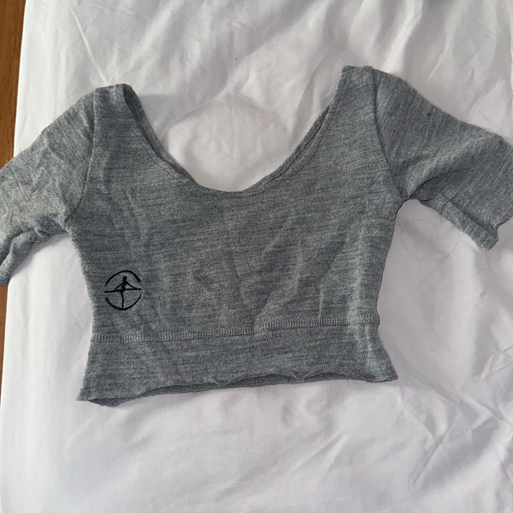 wear moi ballet warmup